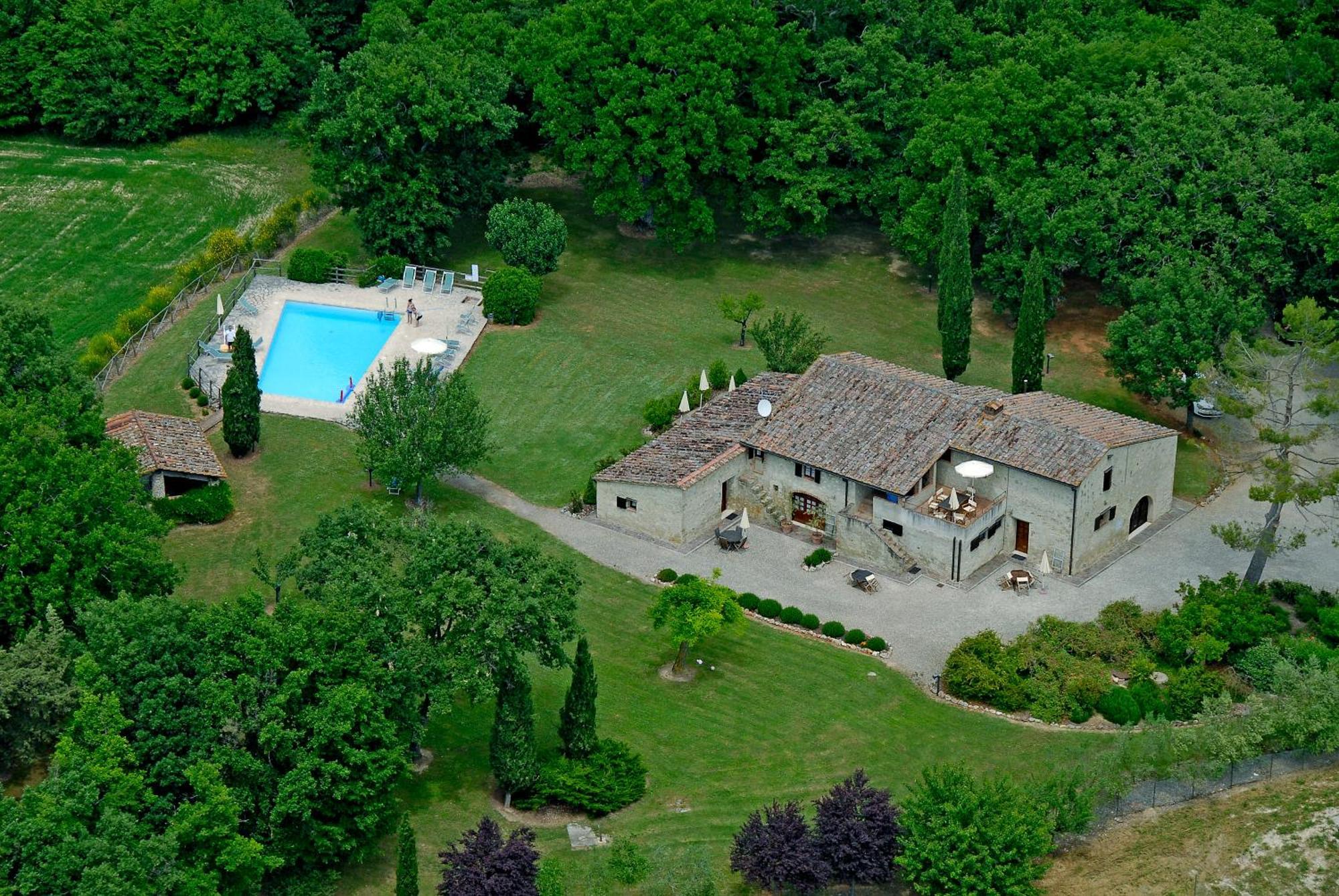 Fattoria Agriturismo Nerbona Villa Casole d'Elsa Bagian luar foto